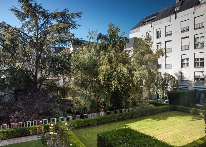 Assia & Nathalie - Luxury B&B Marais Paris